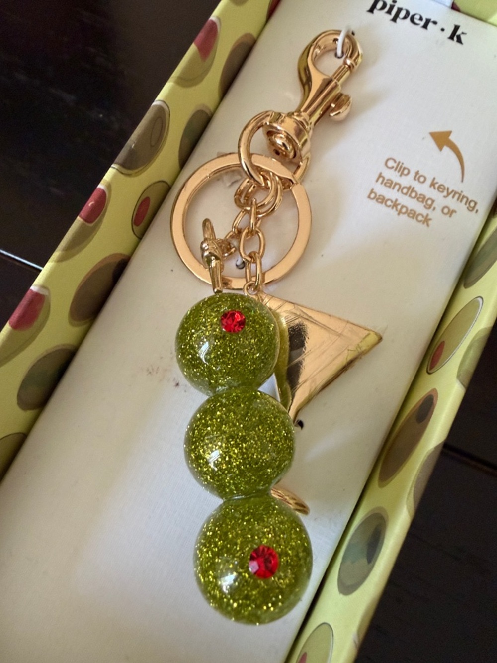 piper·k Olive Martini Glass & Glitter Olive Keychain/Bag Charm-NIB - Picture 2 of 2